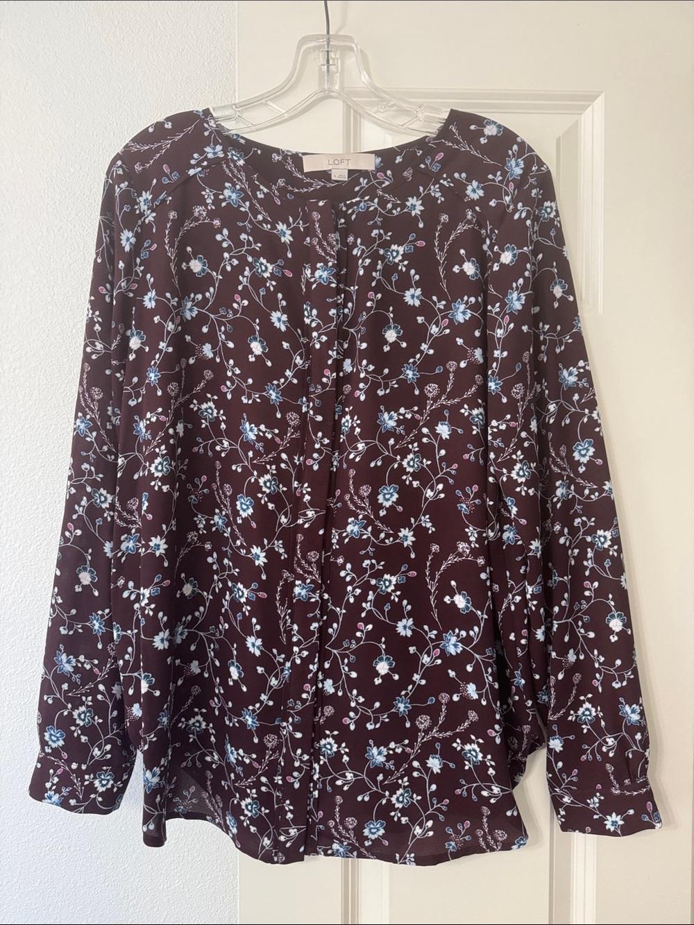 LOFT Burgundy Floral Long-Sleeve Button front Blouse size M